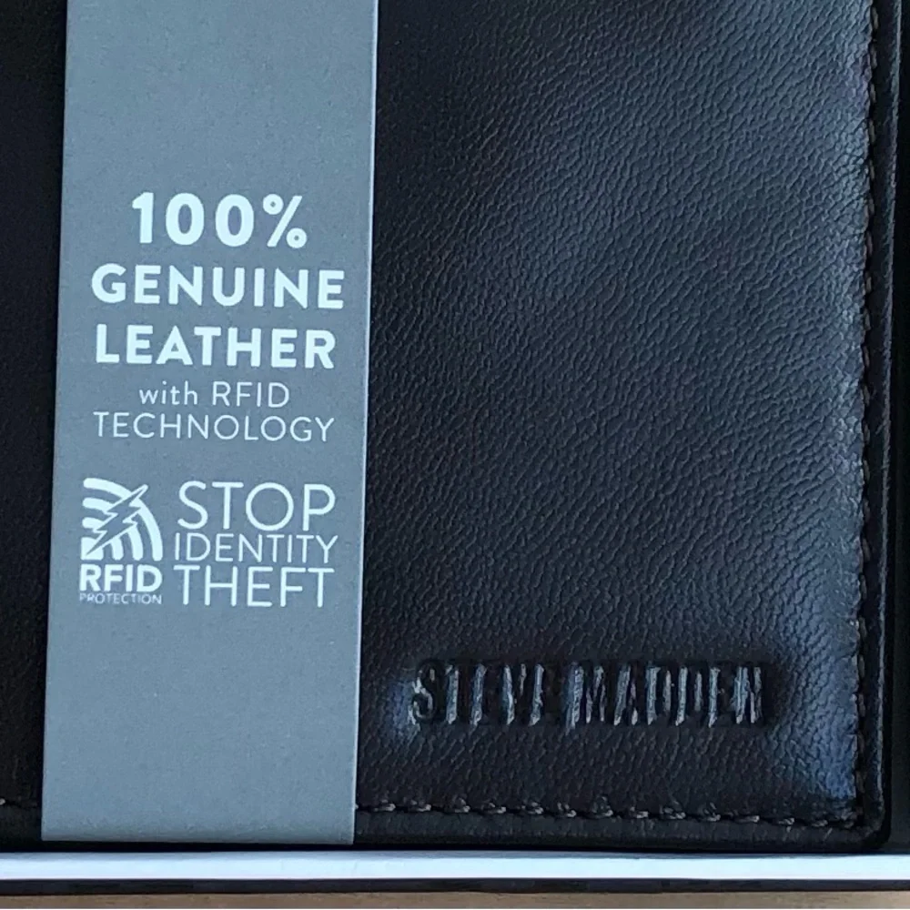 NWT Steve Madden Genuine Leather Wallet Classic Black Mens One Size